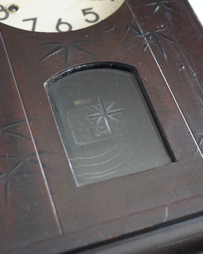 【２営業日以内に発送可能】日本時計／竹模様のケースが美しい振り子時計