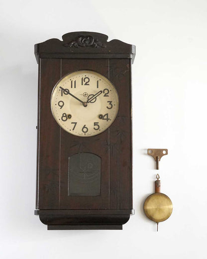 【２営業日以内に発送可能】日本時計／竹模様のケースが美しい振り子時計